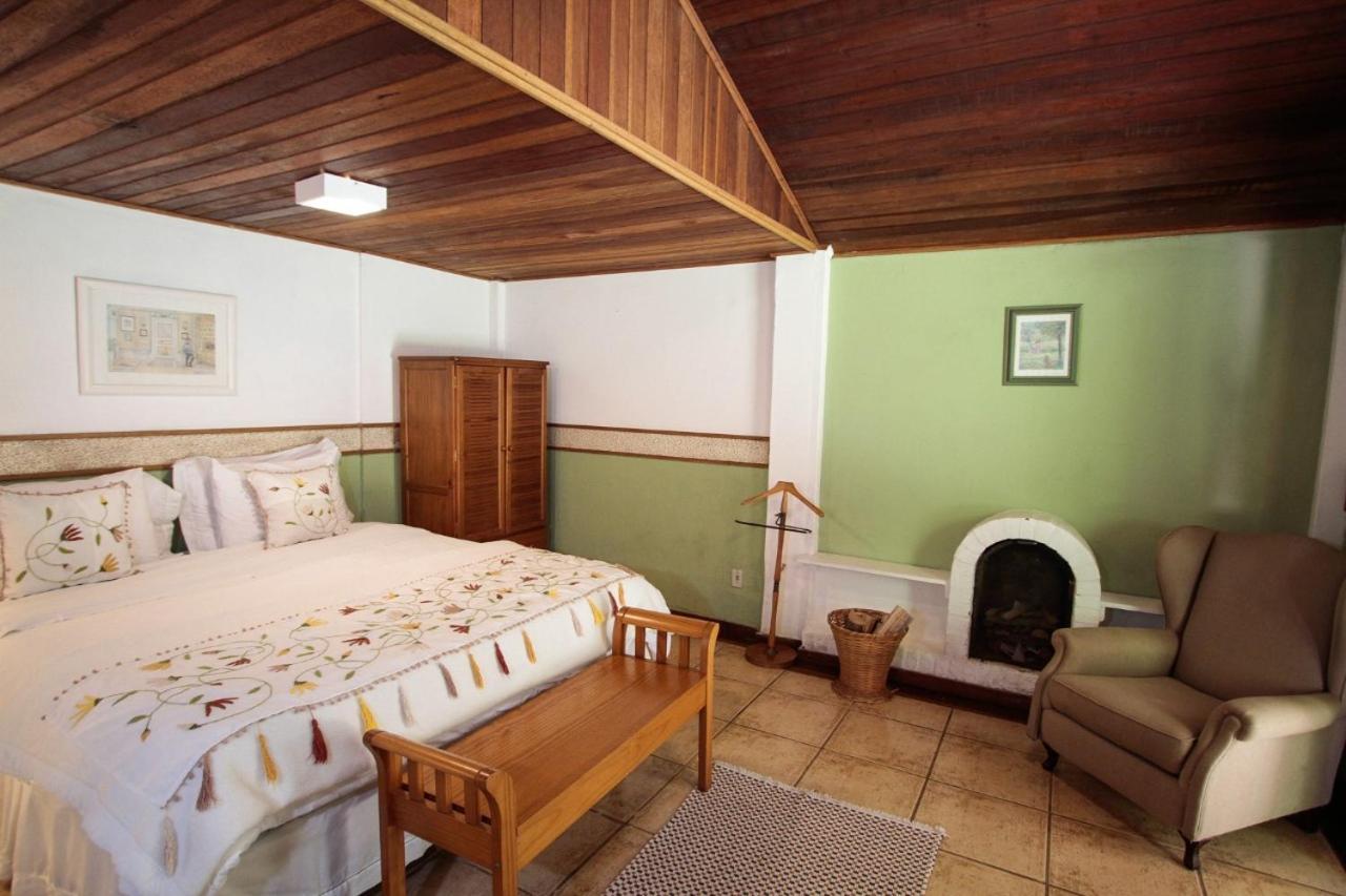 Pequena Suecia Hotel Penedo  Værelse billede