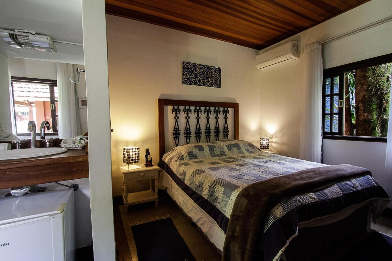 Pequena Suecia Hotel Penedo  Eksteriør billede